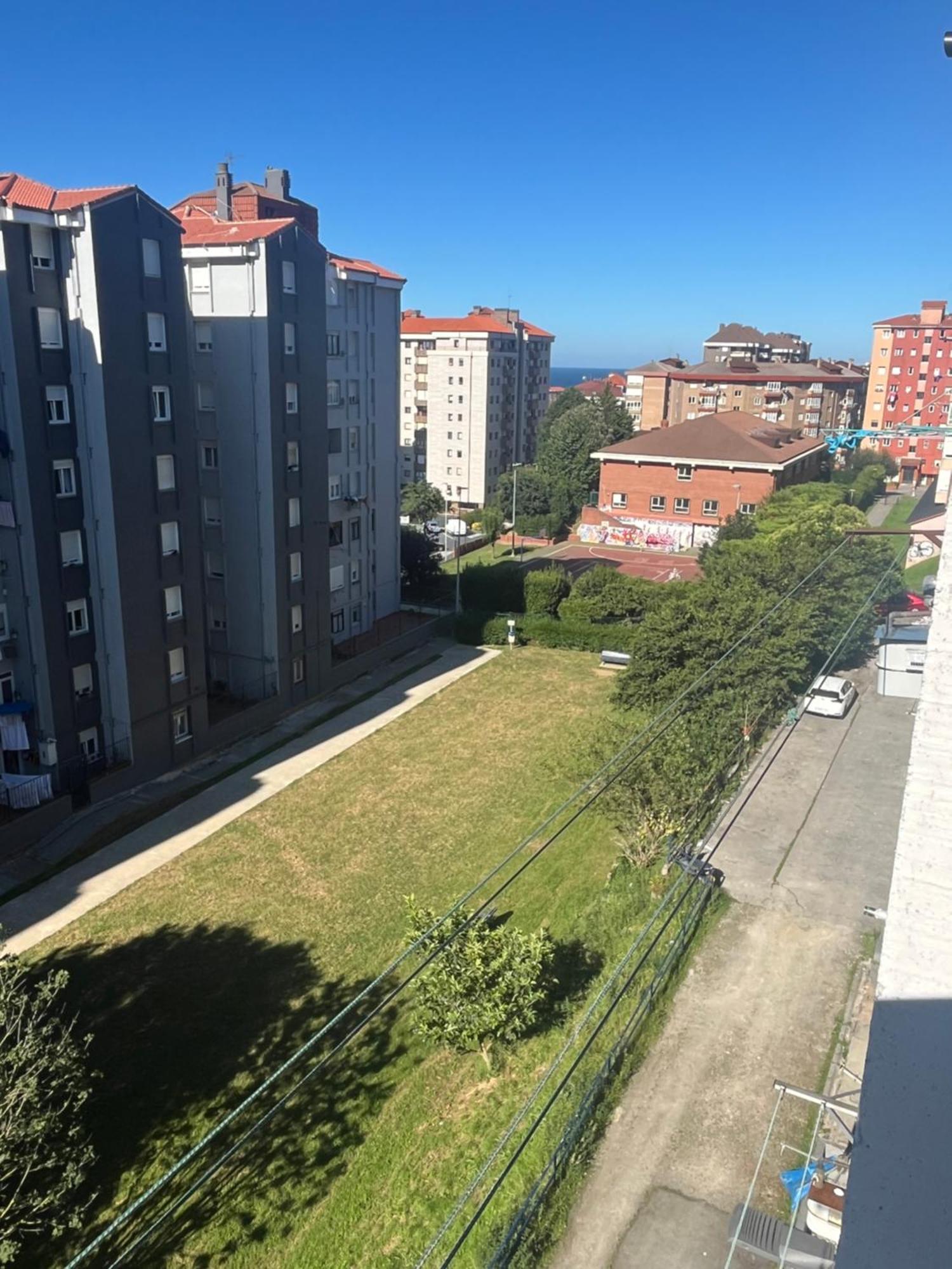 Апартаменти Piso A Un Paso Centro Con Zona Aparcamiento Gratuita Сантандер Екстер'єр фото