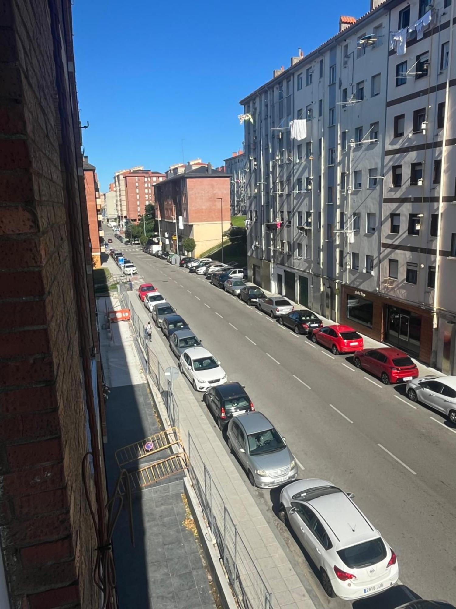 Апартаменти Piso A Un Paso Centro Con Zona Aparcamiento Gratuita Сантандер Екстер'єр фото
