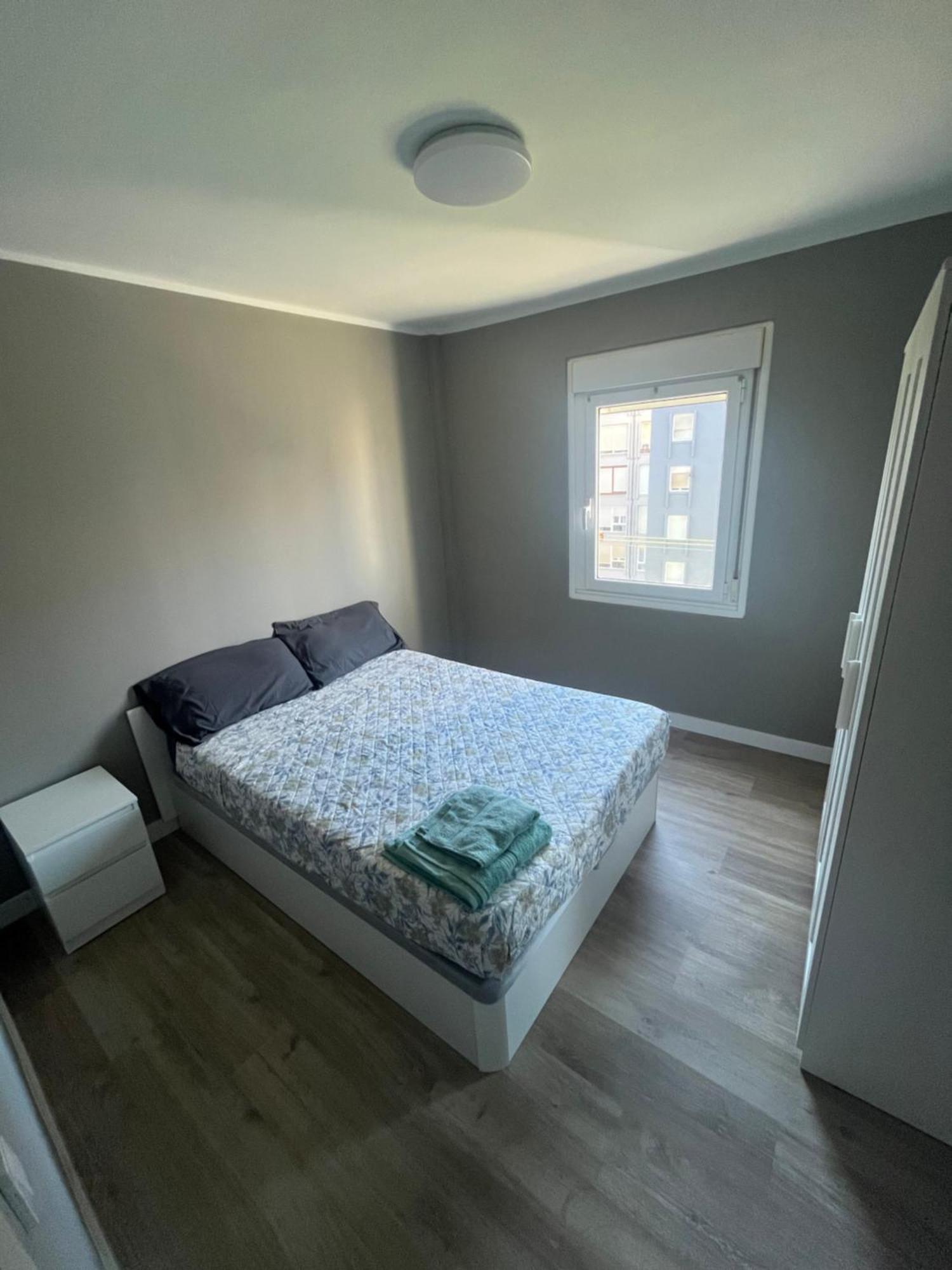 Апартаменти Piso A Un Paso Centro Con Zona Aparcamiento Gratuita Сантандер Екстер'єр фото